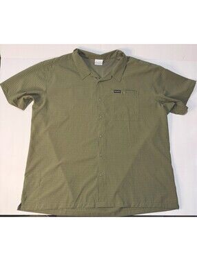 Columbia Mens XXL Green Vented Short Sleeve Button Up Shirt Textured Outdoor